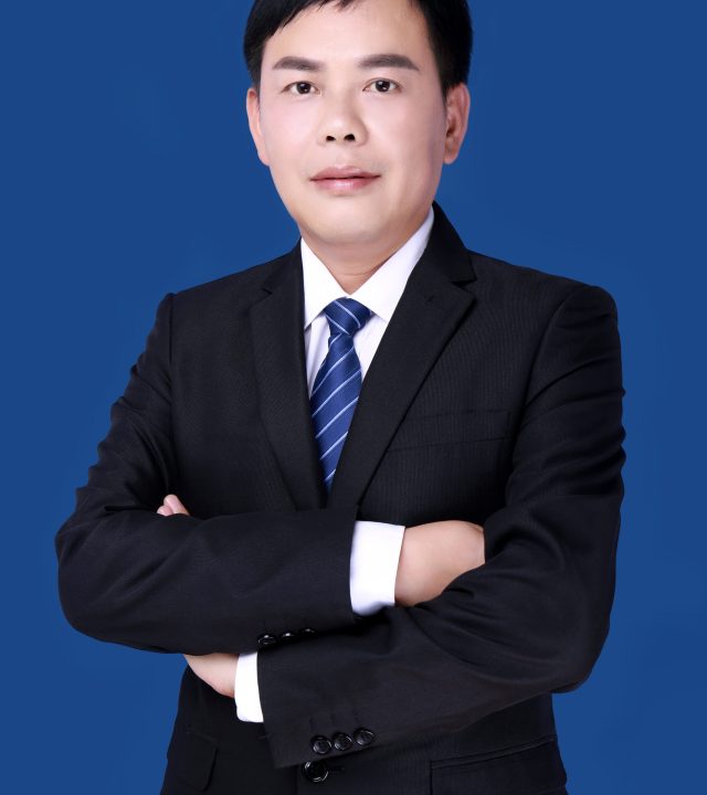 余思澄律师